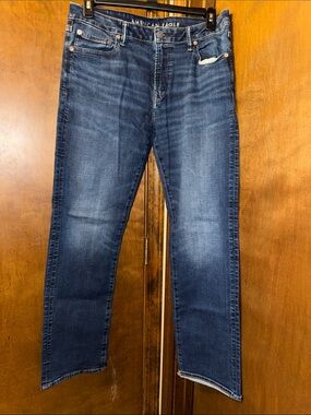 American Eagle Outfitters Men’s Blue Bootcut Jeans
